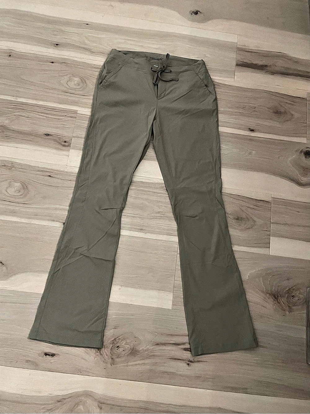 Columbia Anytime Outdoor Boot Cut Pants Green Size 6